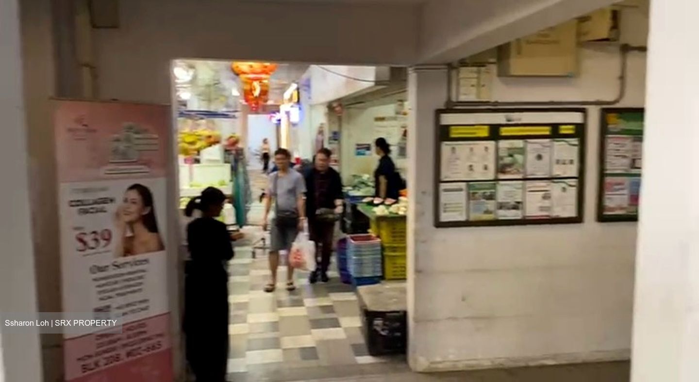 Bedok Town Centre (D16), Shop House #541533581